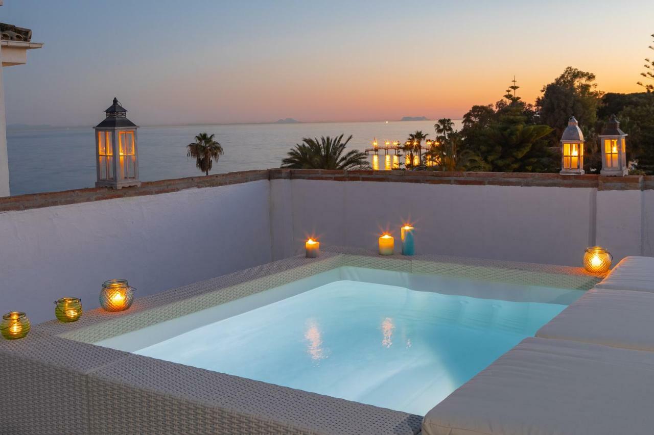 Vacation Marbella: Beachfront Duplex Penthouse With Sea View & Jacuzzi